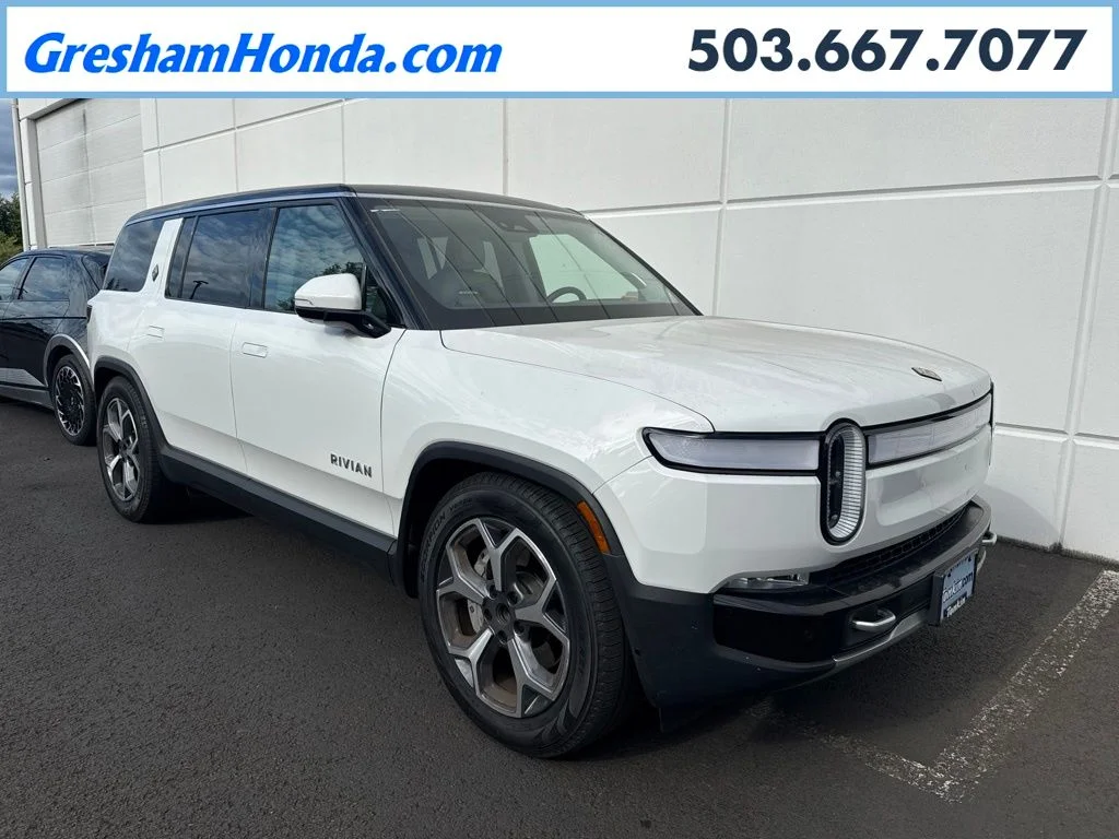 2024 Rivian R1S Adventure Dual-Motor Large Pack's photo