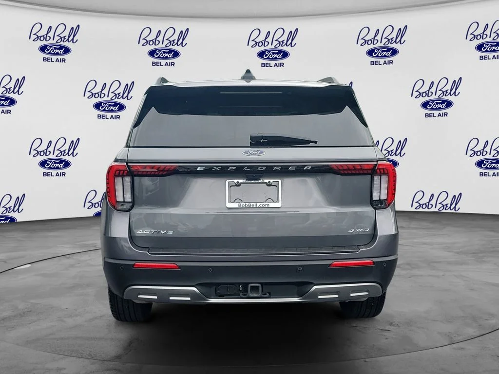 Used 2025 Gray Ford Active image 6
