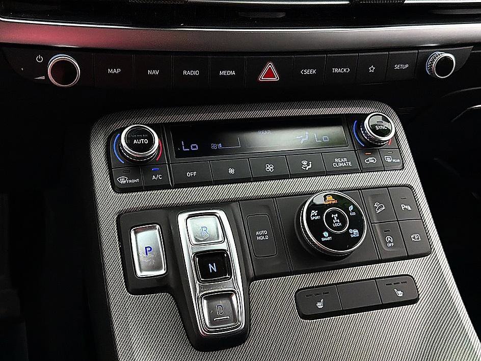 Used 2023 Abyss Black Pearl Hyundai SEL image 15