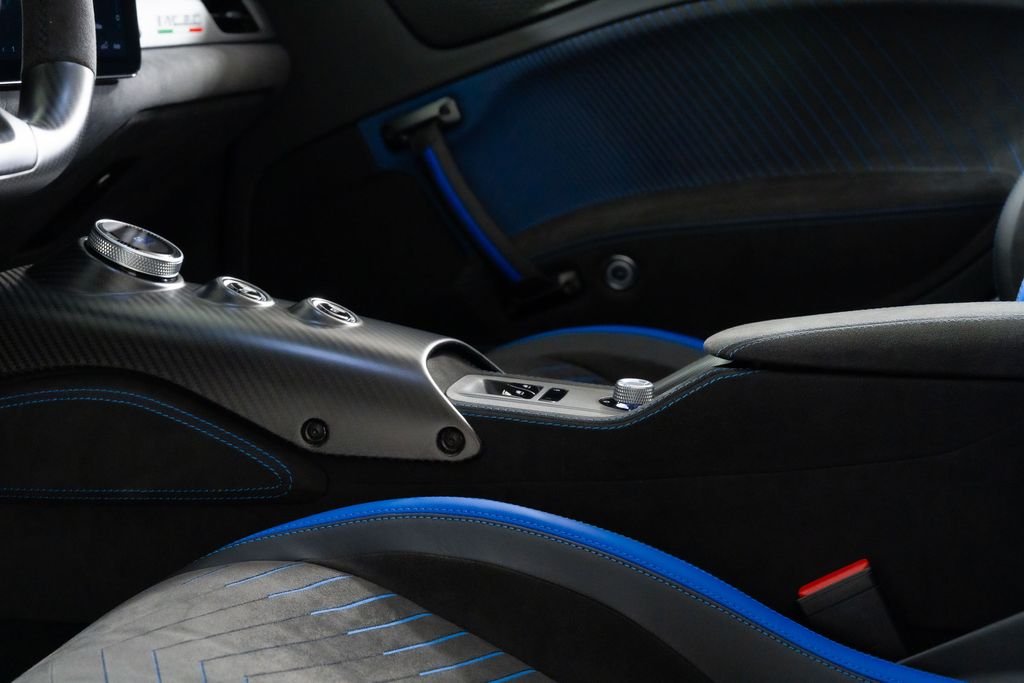 2025 Maserati MC20 Base - Photo 6