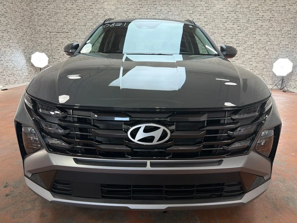 New 2026 Hampton Gray Hyundai SEL Plus image 2