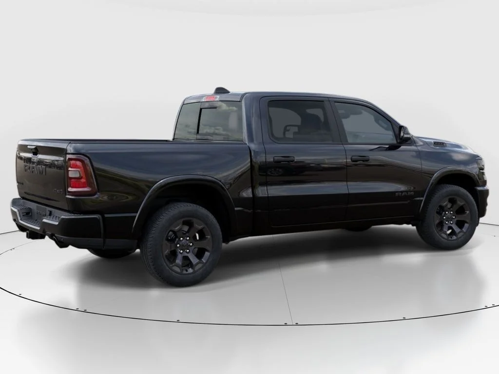 New 2026 Diamond Black Crystal Pearl-Coat Exterior Paint RAM Big Horn/Lone Star image 4