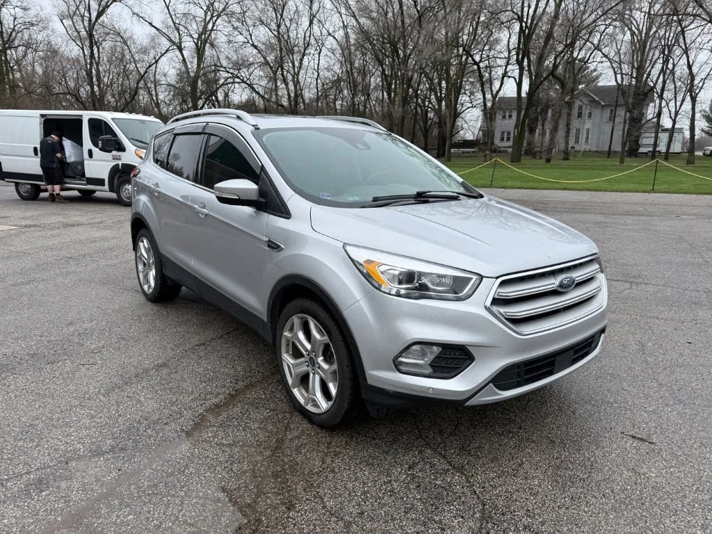 2019 Ford Escape Titanium 4WD's photo