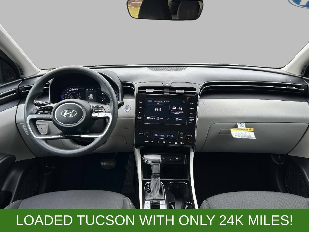 Used 2024 Silver Hyundai SEL image 21