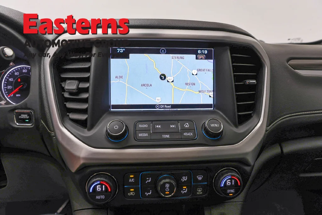 Used 2018 White GMC SLT-2 image 12
