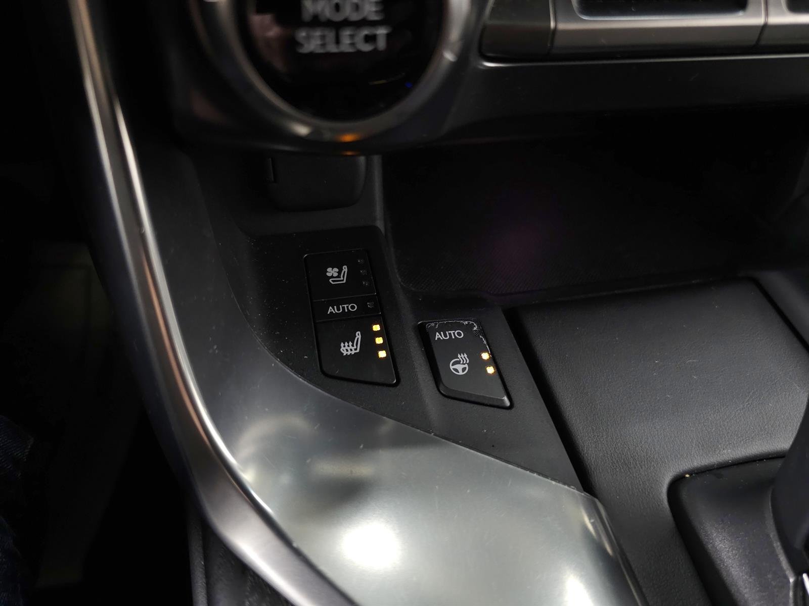 Certified Used 2025 Earth 4z1 Lexus Overtrail image 35