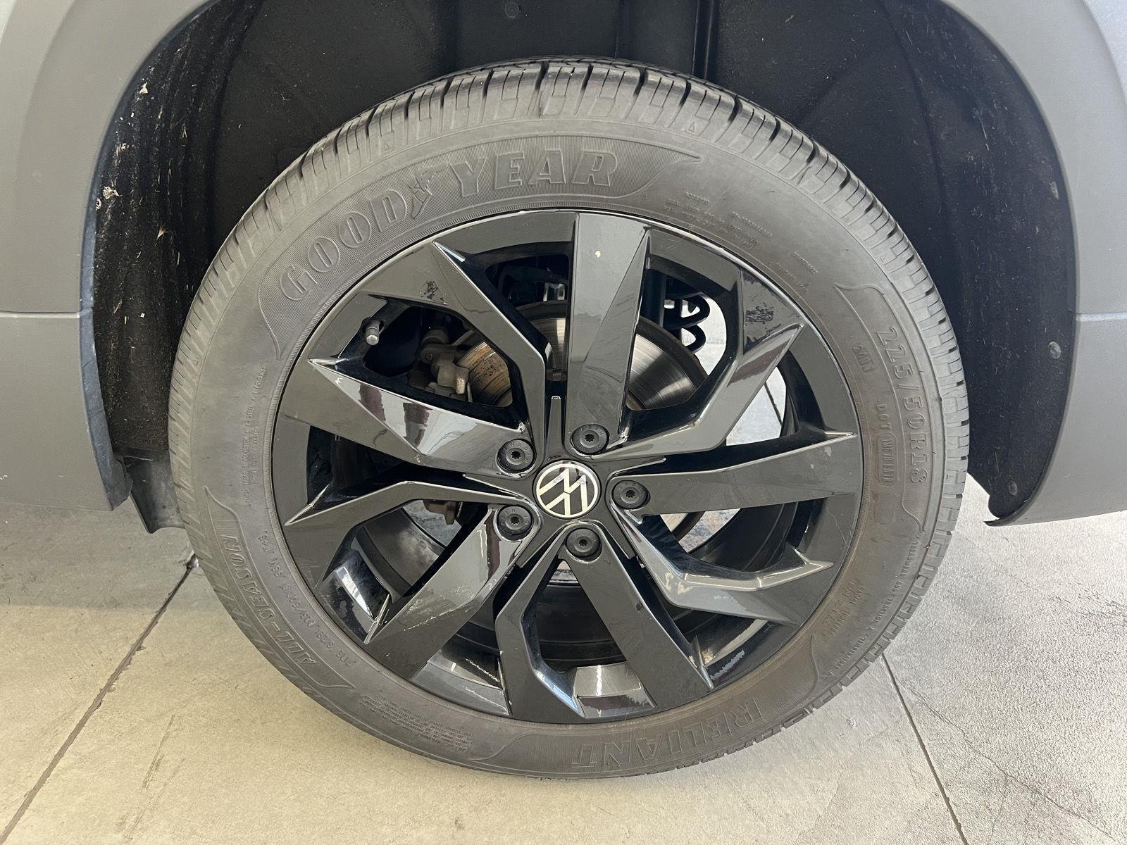 2022 Volkswagen Taos SE - Photo 10
