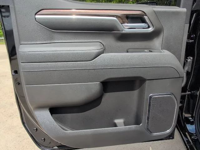 2026 Chevrolet Silverado 1500 LT - Photo 9