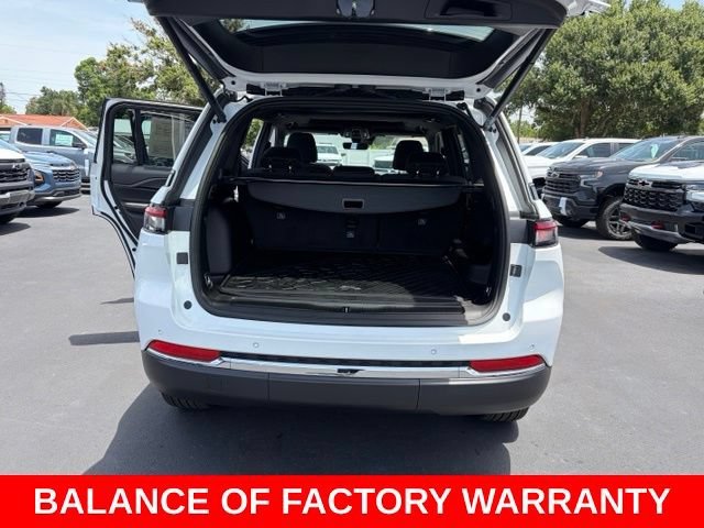 Used 2025 White Jeep Laredo X 4x2 image 16