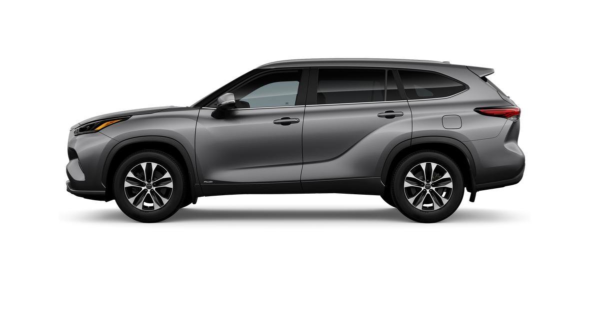 New 2026 Heavy Metallic Toyota Hybrid XLE image 25