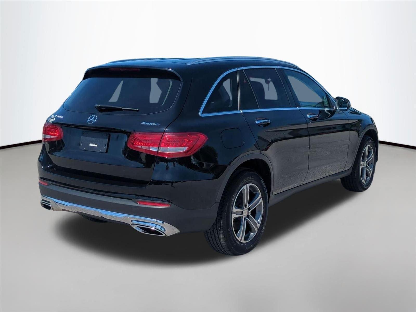 Used 2017 Black Mercedes-Benz GLC 300 image 5