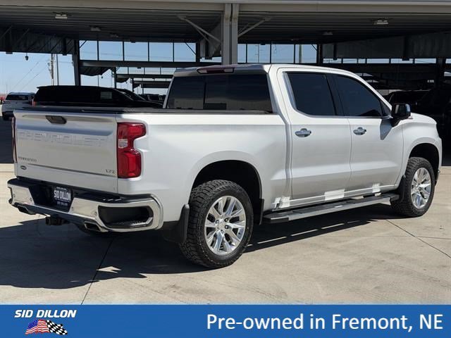 Certified Used 2022 Silver Ice Metallic Chevrolet LTZ image 12