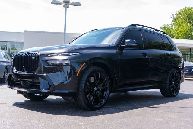 2026 BMW X7 M60i's photo