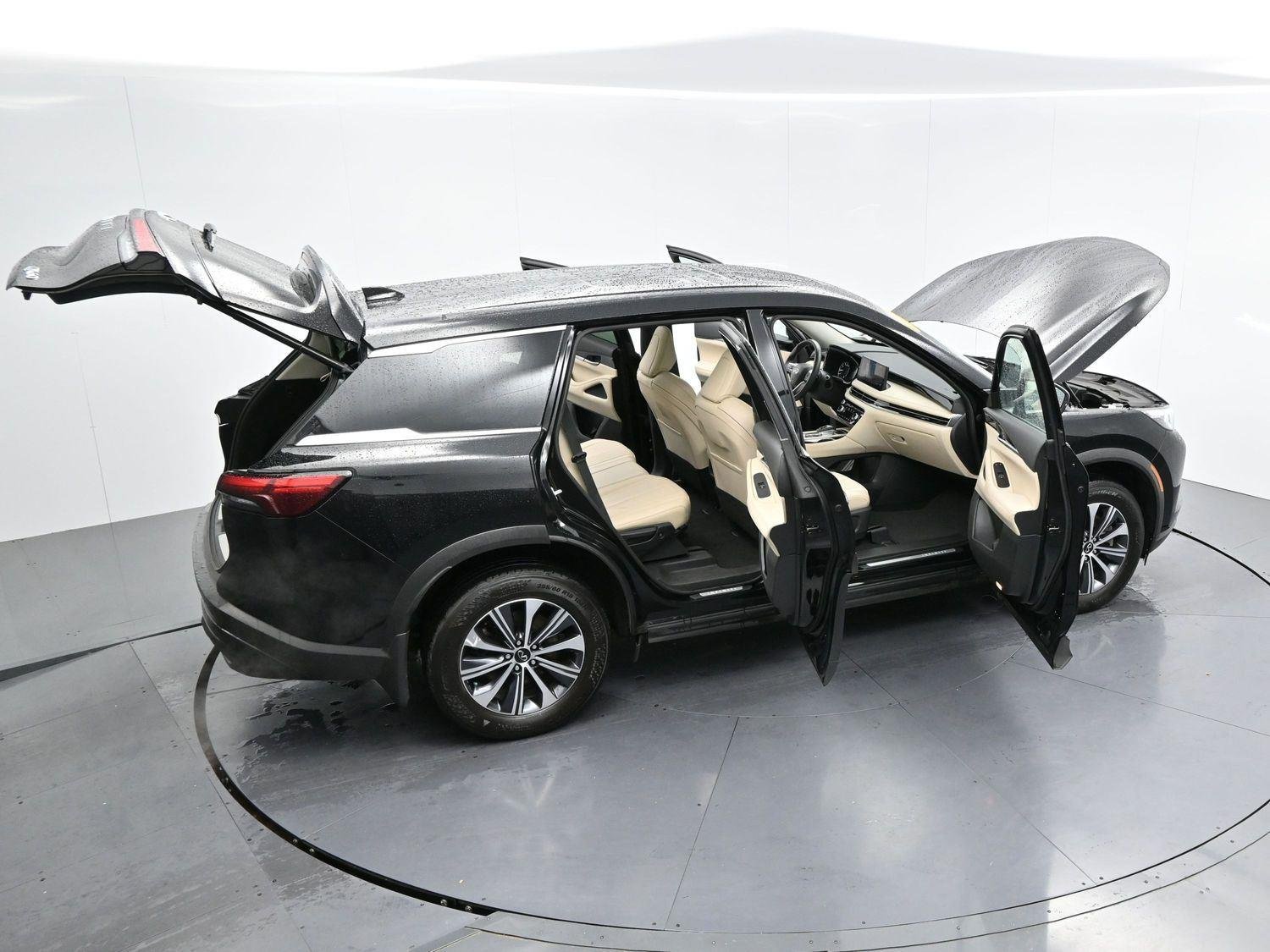 Used 2023 Mineral Black INFINITI PURE image 44