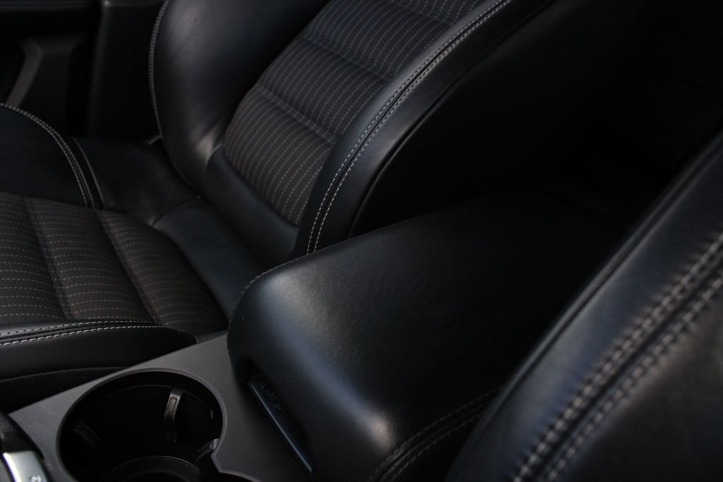 Used 2023 White Porsche T image 16