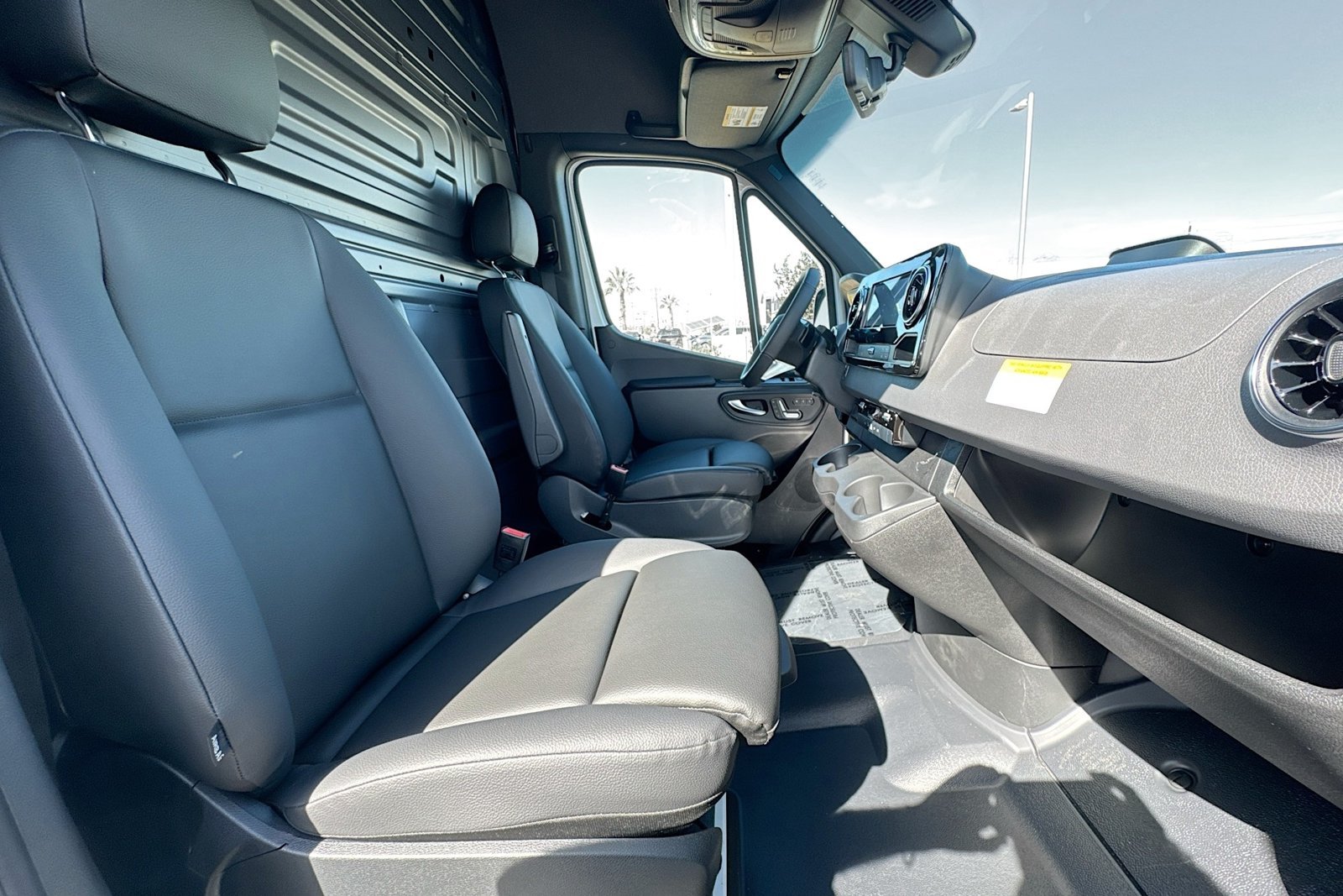 New 2026 Arctic White Mercedes-Benz  image 23