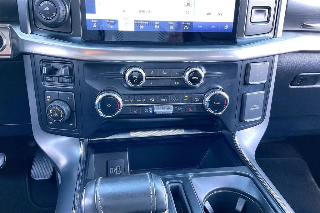 Used 2022 Blue Ford Lariat image 35
