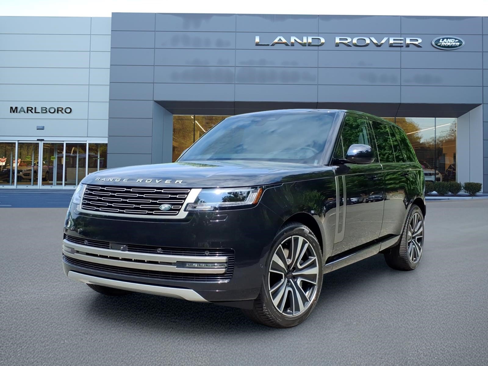New 2026 Santorini Black Land Rover SE image 1