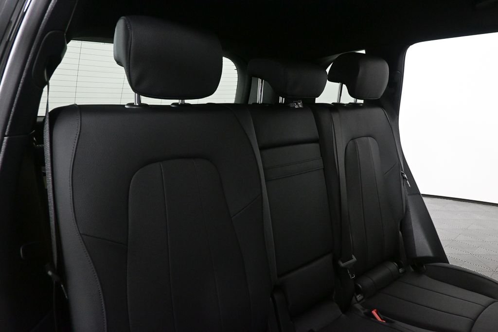 New 2026 Night Black Mercedes-Benz GLB 250 image 21