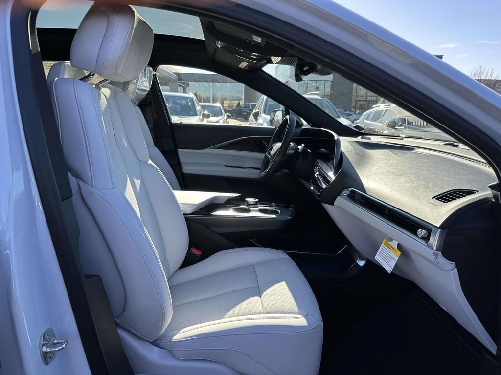 2026 Cadillac LYRIQ Luxury - Photo 35