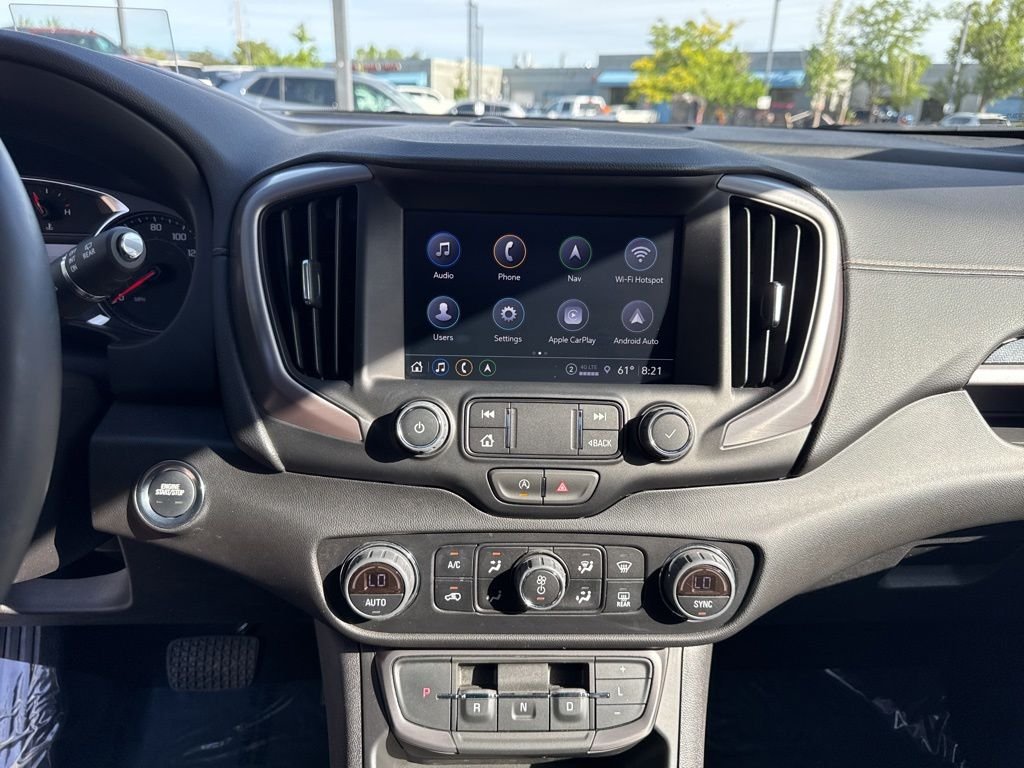 Used 2024 White Frost GMC AT4 image 17