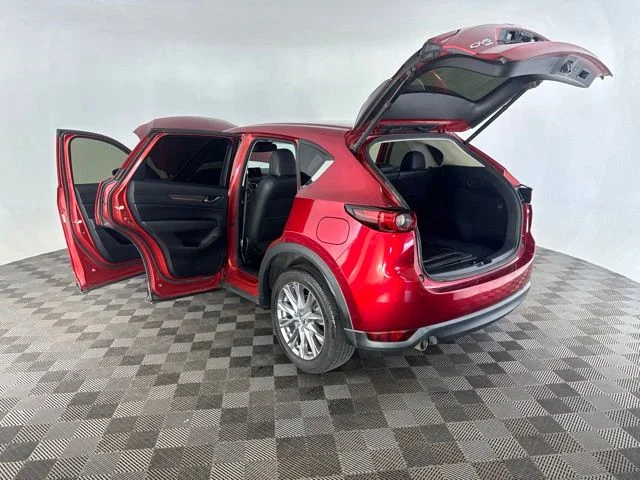 Used 2020 Red Mazda Grand Touring image 16