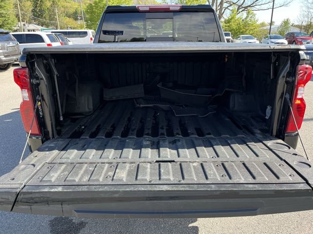 Used 2022 Black Chevrolet LT image 21