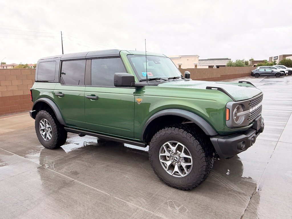 Certified Used 2025 Green Ford Badlands image 5