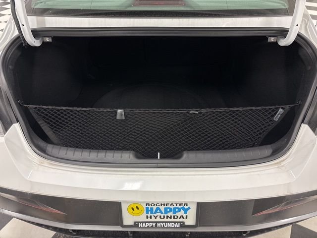 2025 Hyundai Elantra SEL - Photo 23