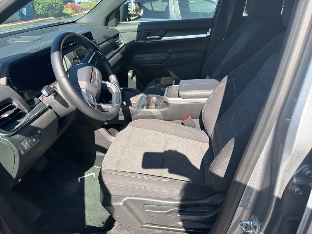 Used 2026 Silver GMC Elevation image 8