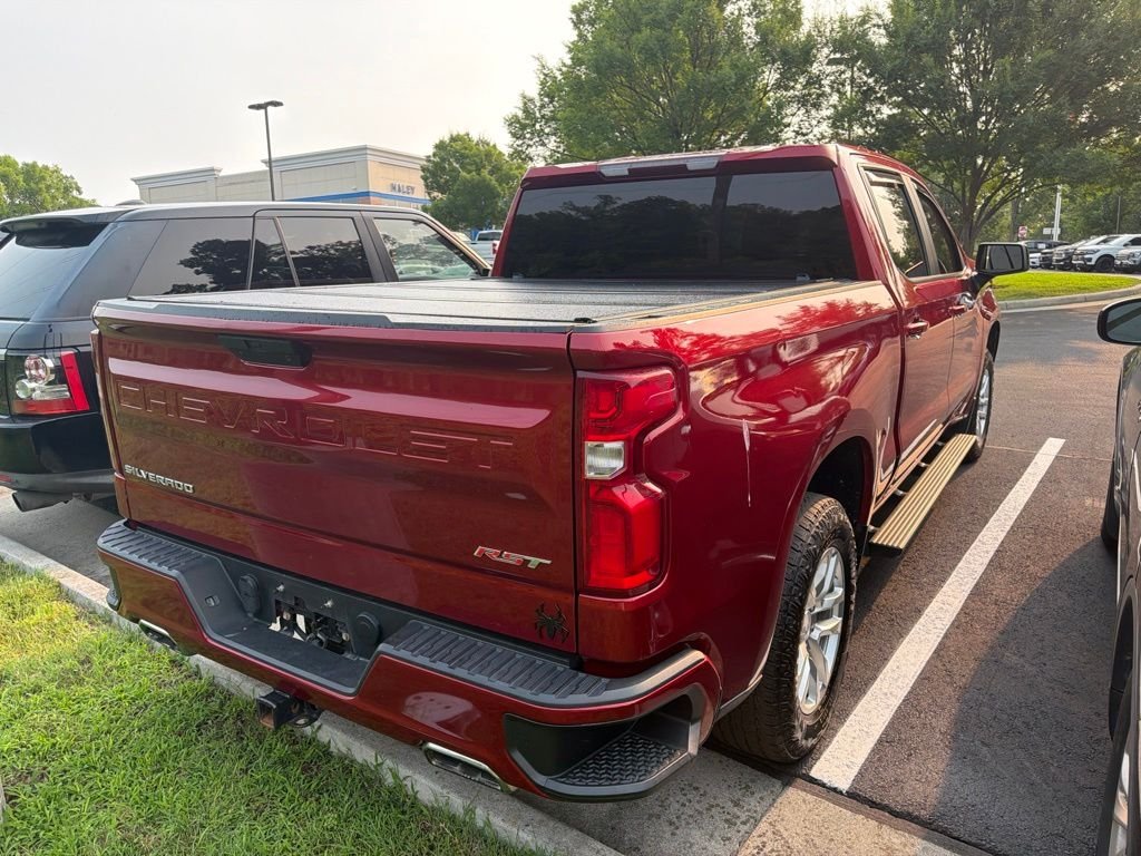 Used 2021 Red Chevrolet RST image 3
