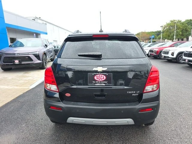 Used 2016 Black Chevrolet LT image 3