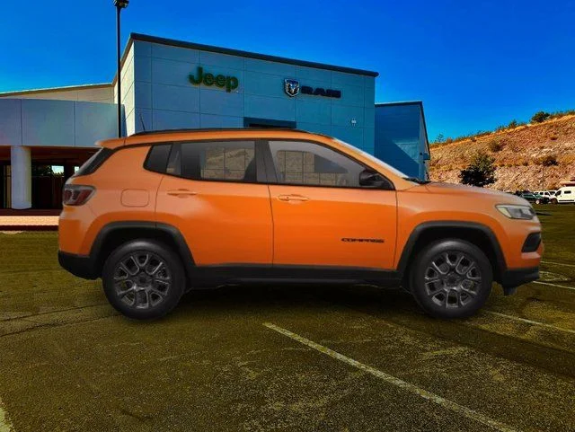New 2026 Joose Exterior Paint Jeep Latitude image 3