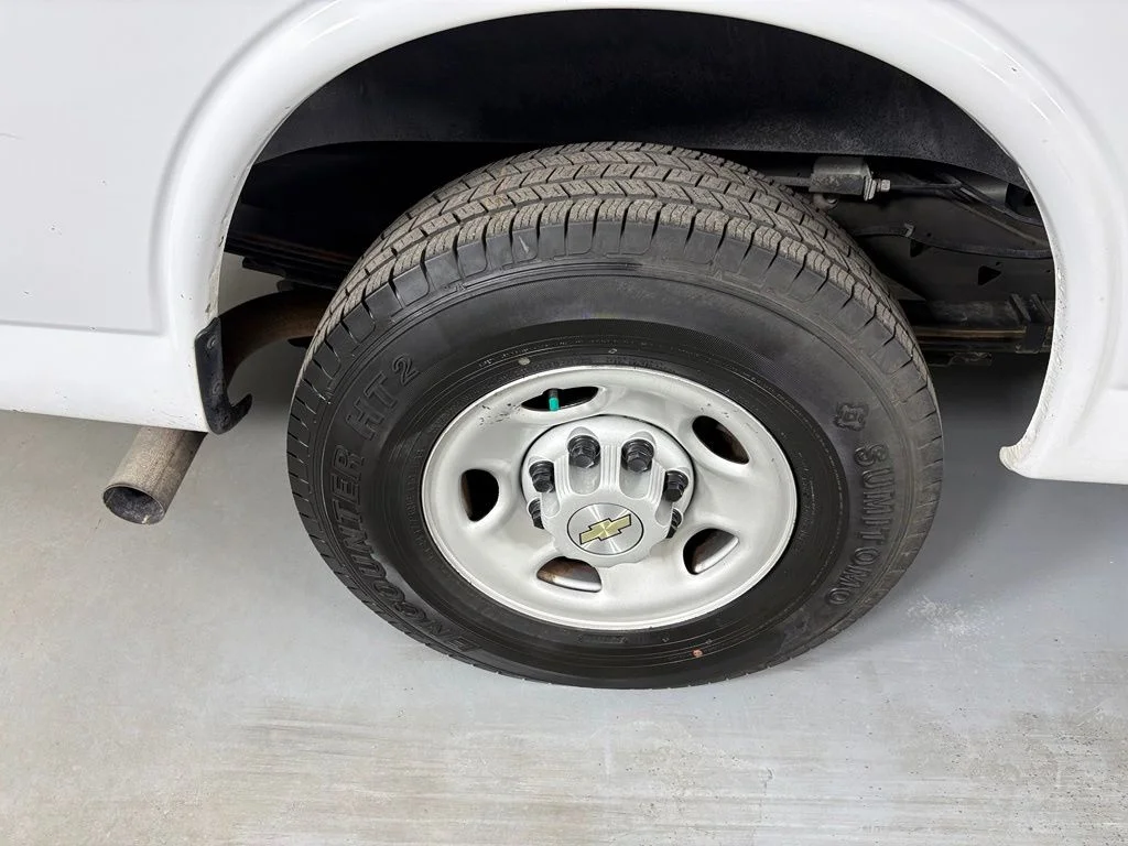 Used 2023 White Chevrolet LS image 12