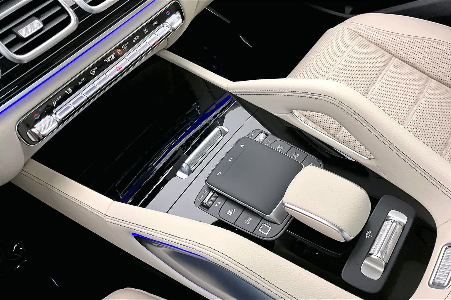 New 2026 MANUFAKTUR Mystic Blue Metallic Mercedes-Benz GLS 450 image 17