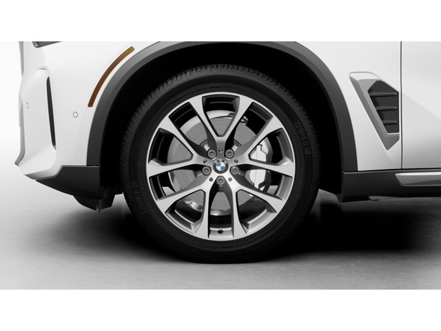 New 2026 Mineral White Metallic BMW xDrive40i image 7
