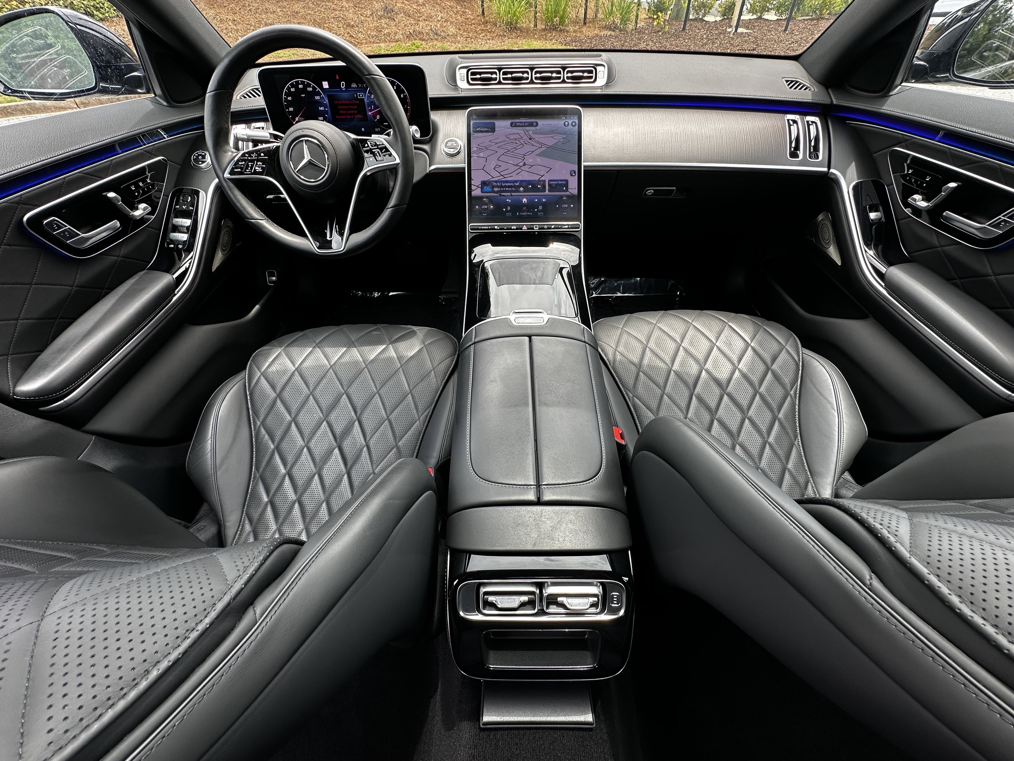 Certified Used 2025 Black Mercedes-Benz S 580 image 27