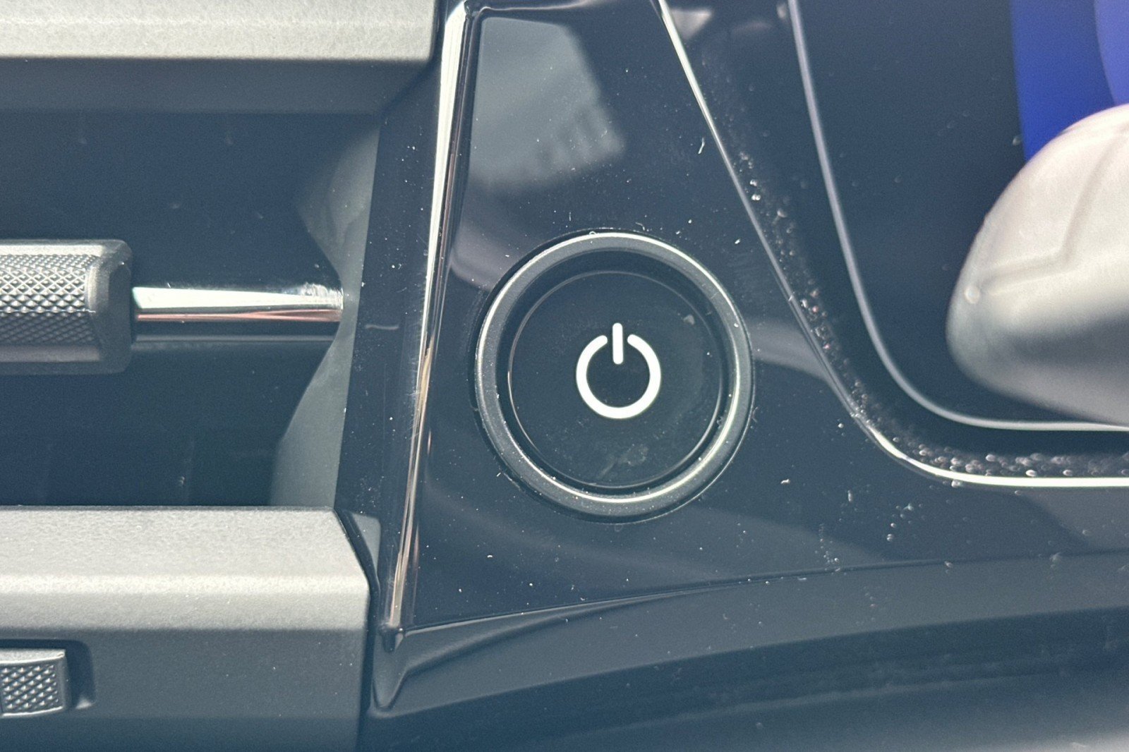 2026 Porsche Macan Base - Photo 23