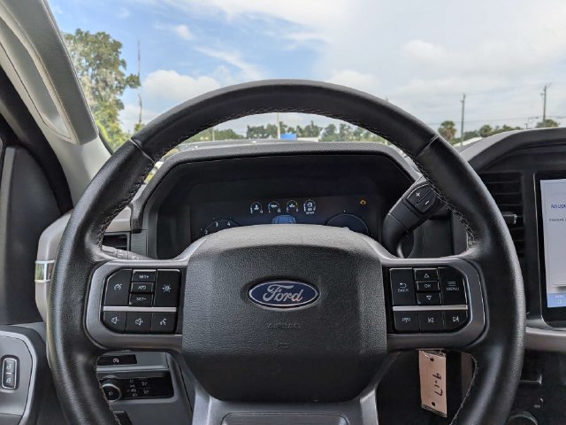 Used 2025 Silver Ford XLT image 21
