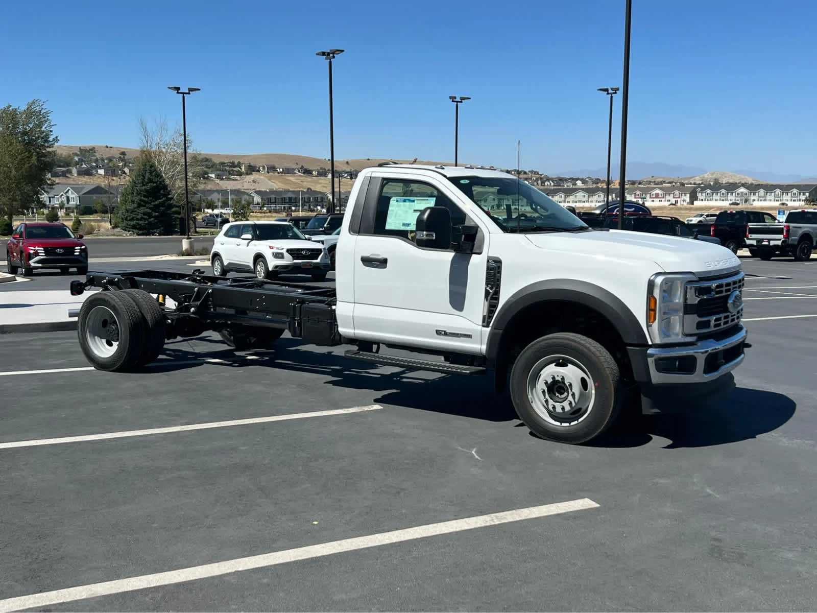 New 2026 Oxford White Ford F-550® XL image 10