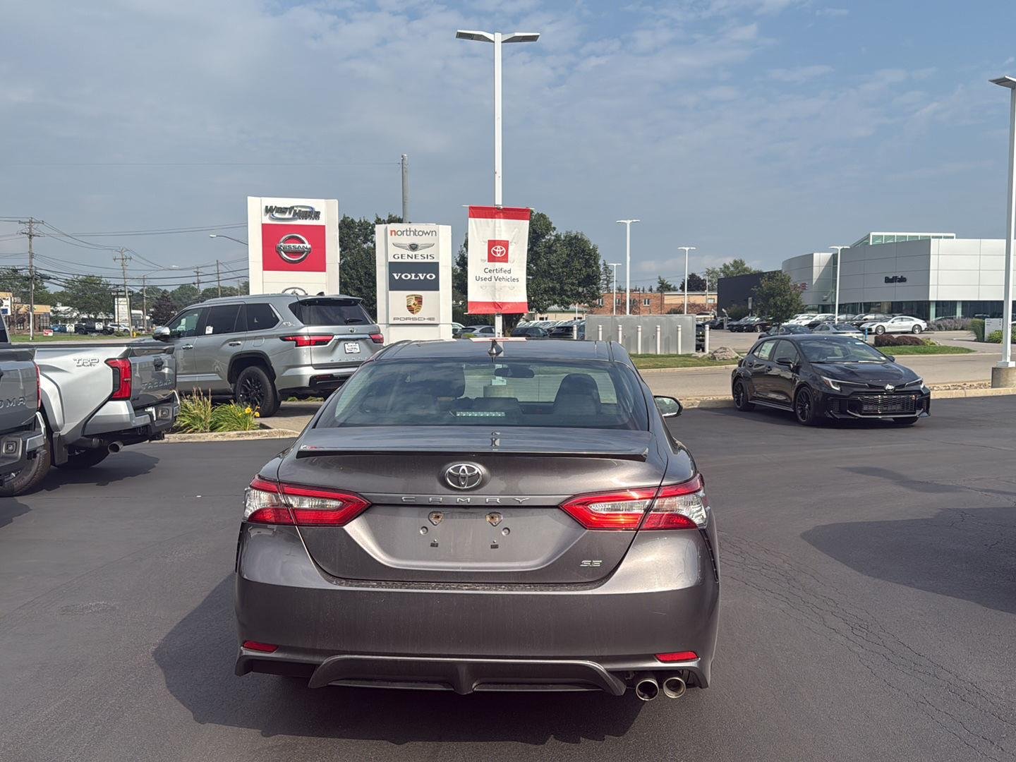 Used 2019 Predawn Gray Mica Toyota SE image 5