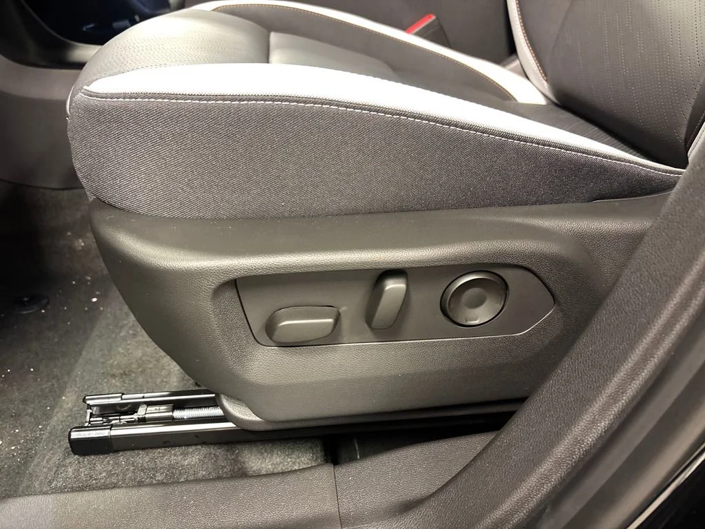 2026 Buick Envision Sport Touring - Photo 23