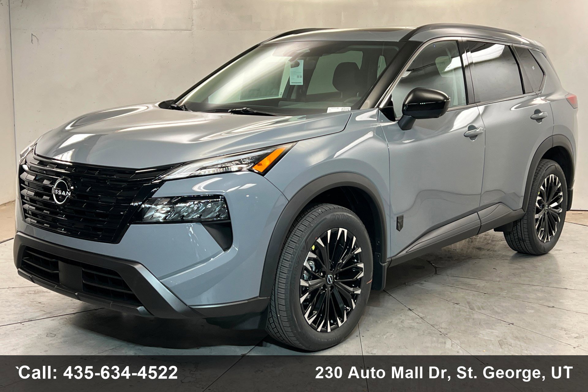 2026 Nissan Rogue Dark Armor AWD's photo