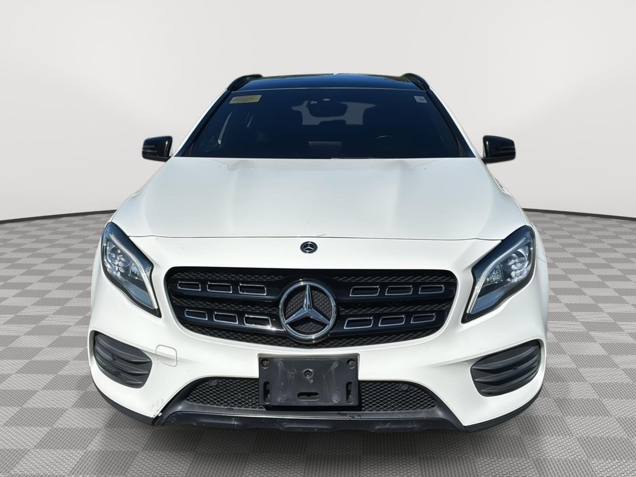 Used 2019 Polar White Mercedes-Benz GLA 250 image 2