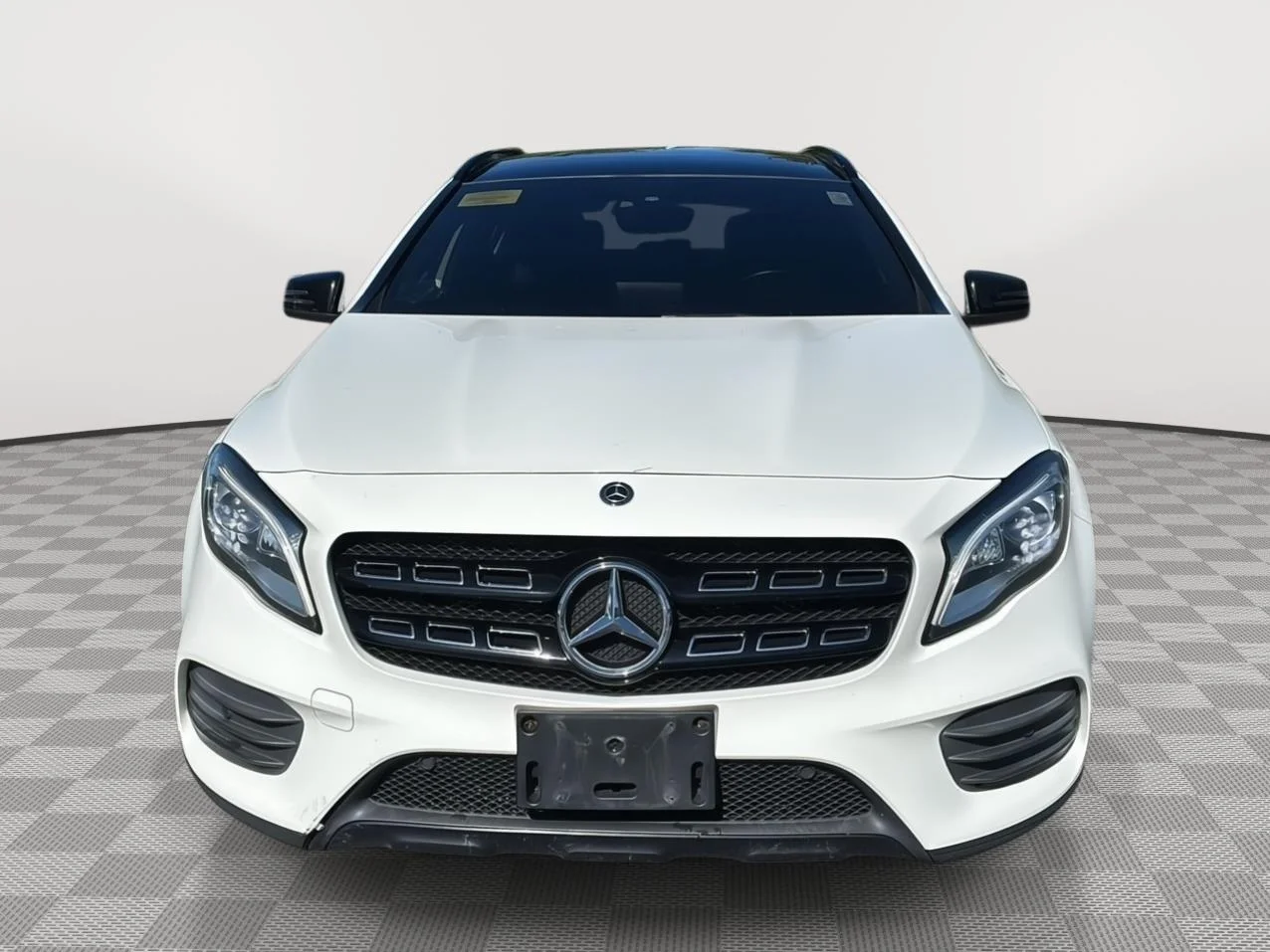 Used 2019 Polar White Mercedes-Benz GLA 250 image 2