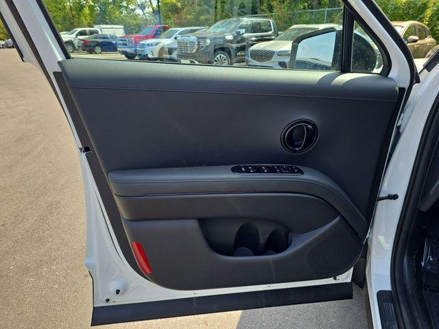 New 2026 White Hyundai XRT Pro image 13