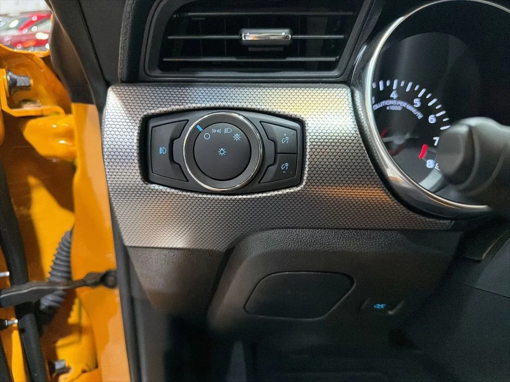 Used 2022 Orange Ford GT image 16