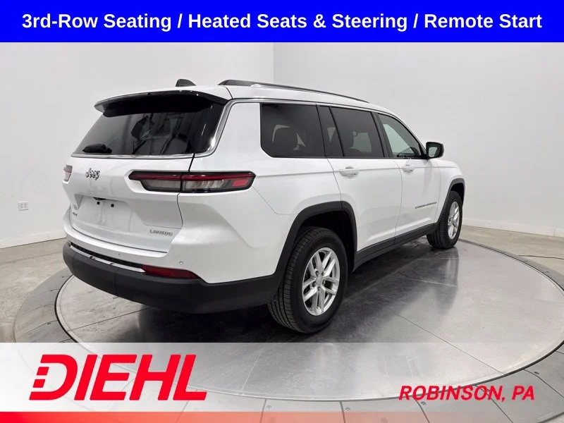 Used 2023 White Jeep Laredo image 7