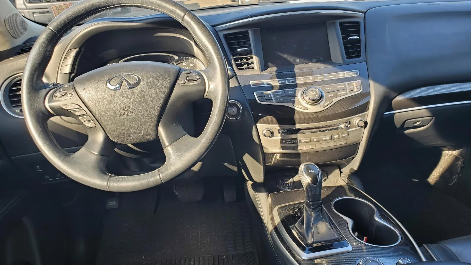 Used 2019 Hermosa Blue INFINITI LUXE image 7