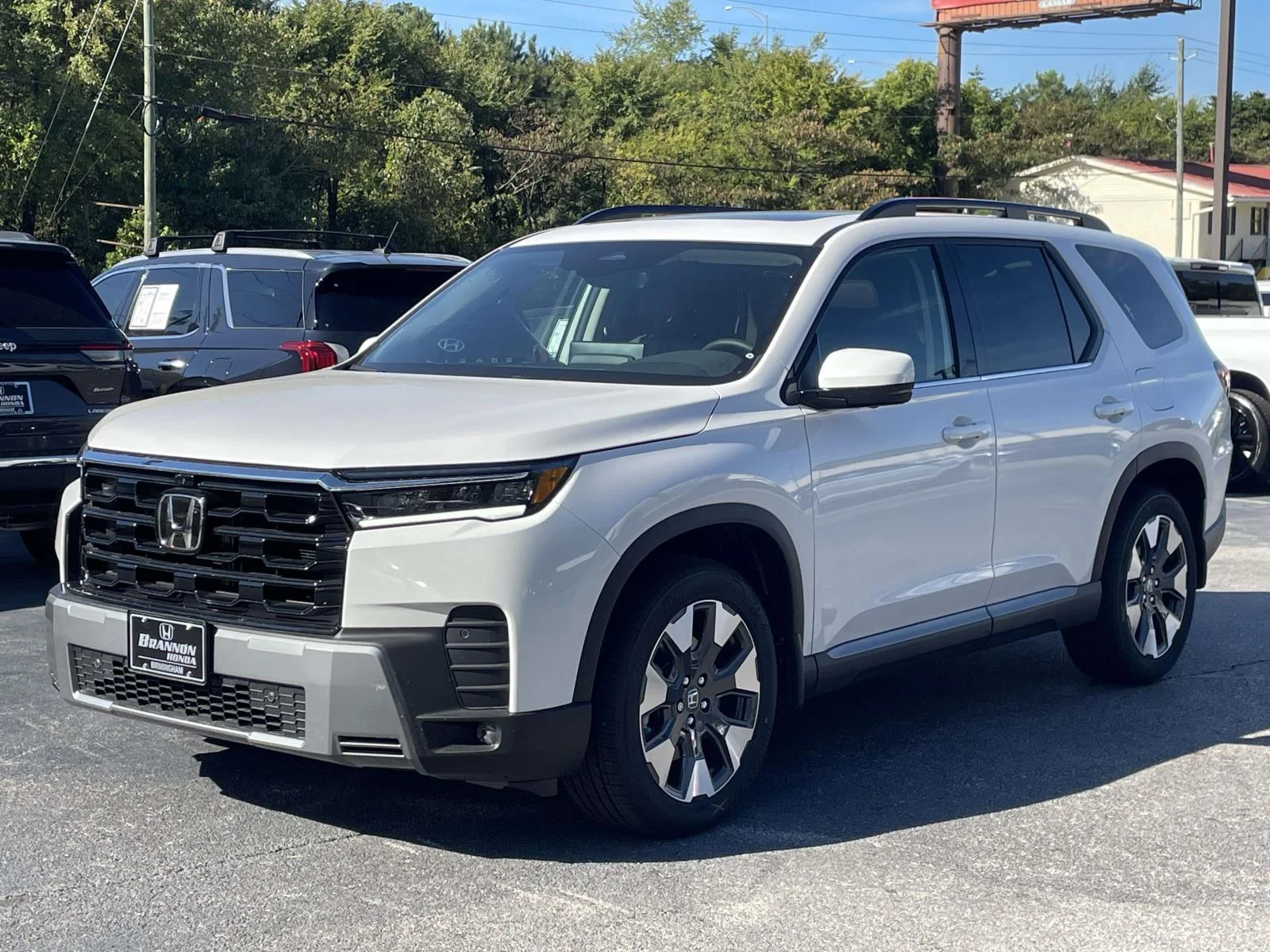 New 2026 Platinum White Pearl Honda TOURING AWD image 12